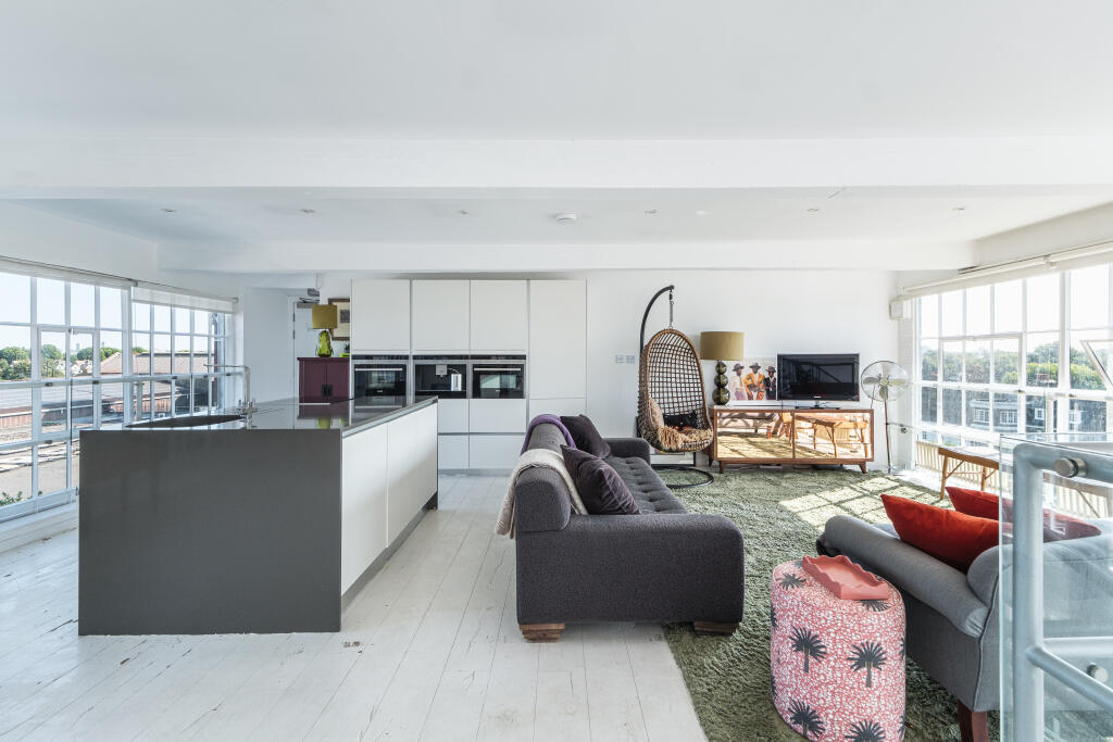 August 2025 JR (13).jpg