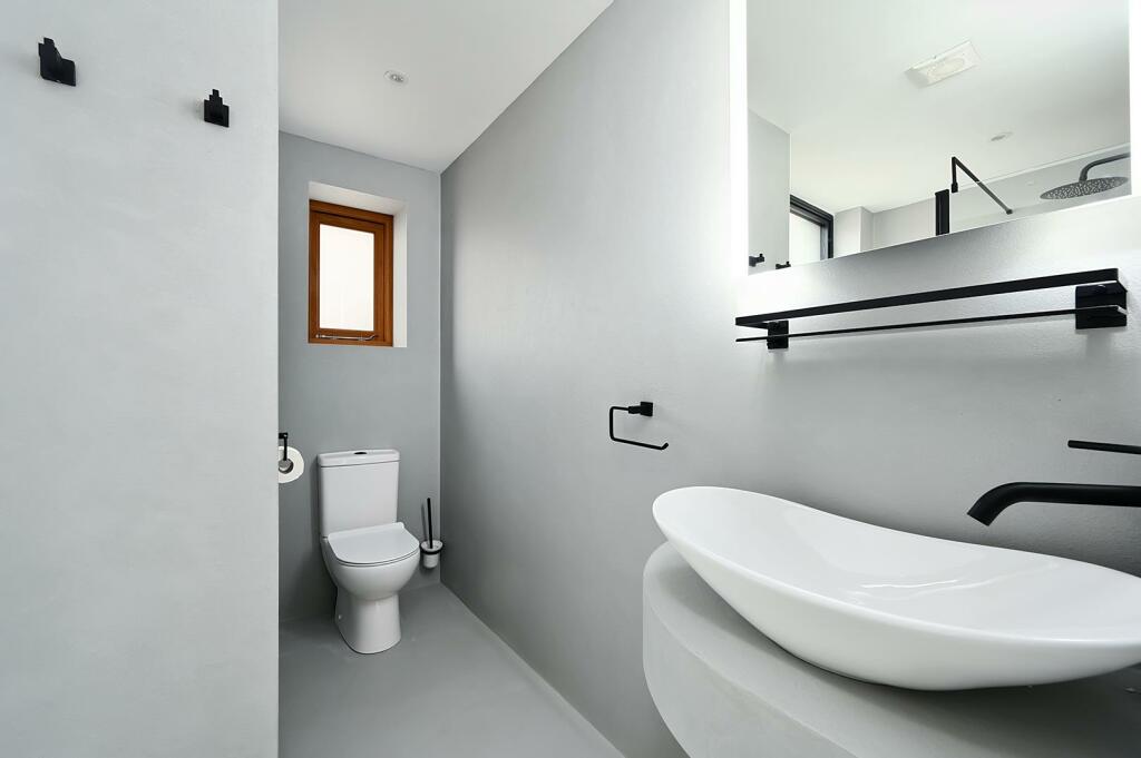 MAYTUM BARN - VANITY LANE - LINTON - MAIDSTONE - M