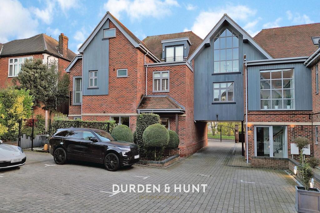 ManorHall drone5_result.jpg