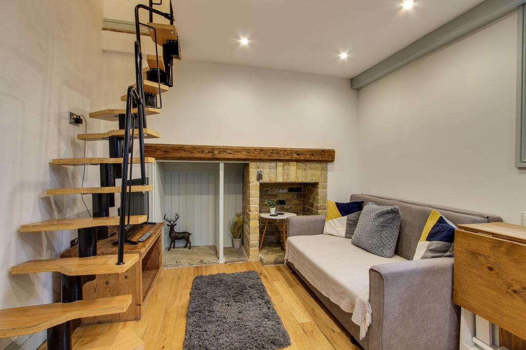 Open Plan Lounge/Kitchen