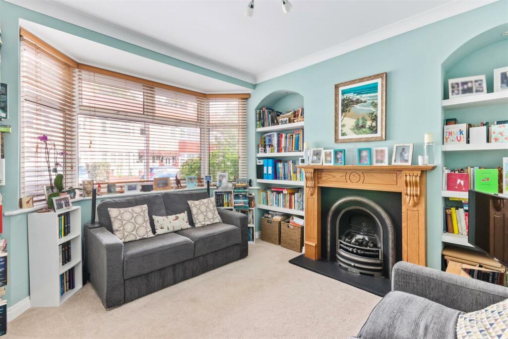 Separate Front Reception Room