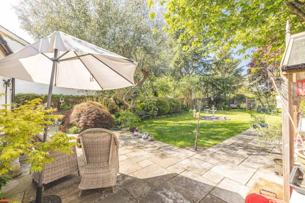 Rear garden