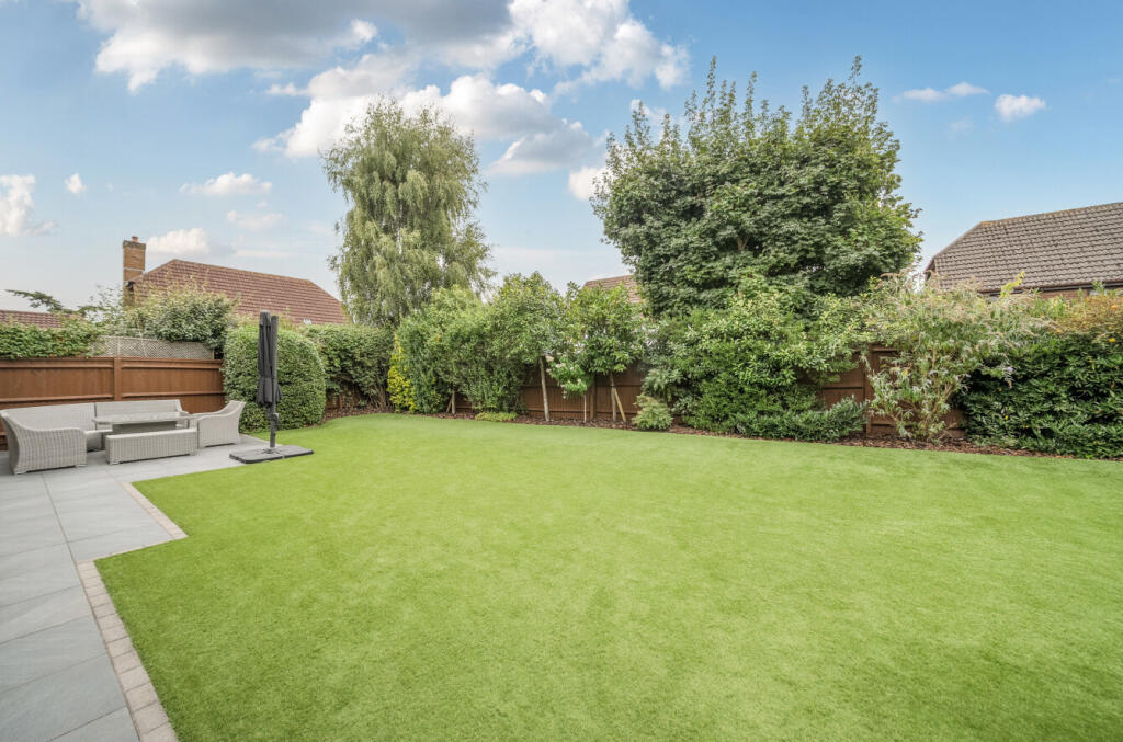 1341060-18-68a6f8...