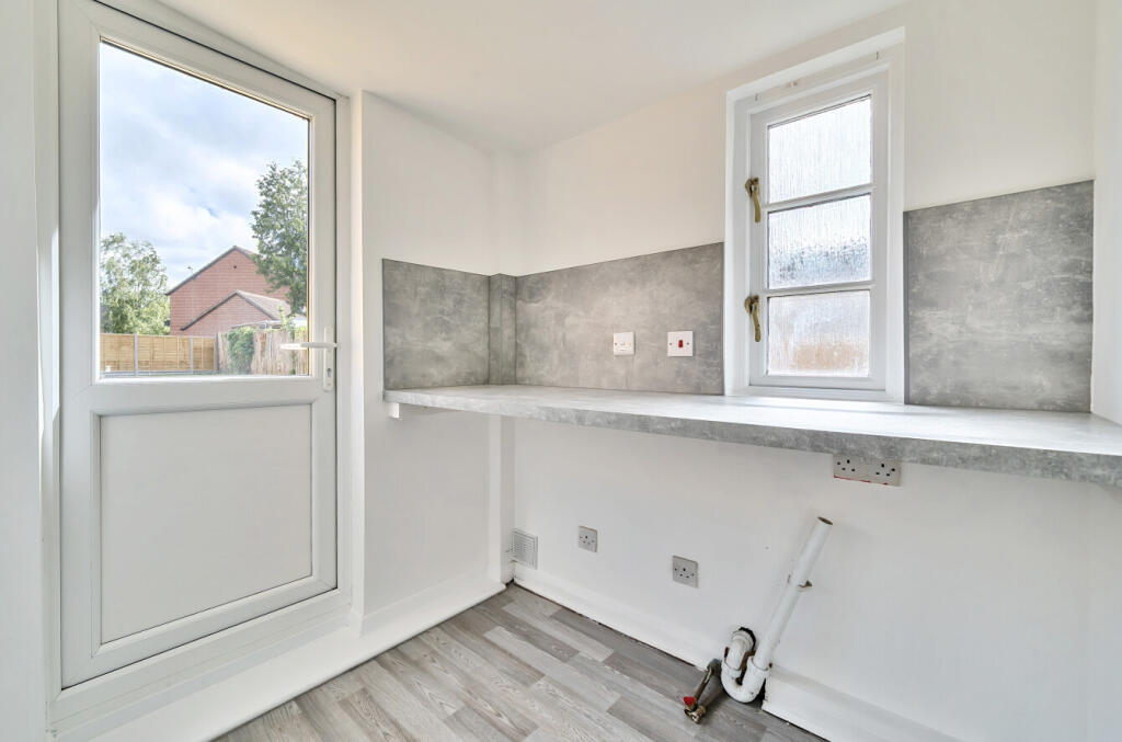 1318397-9-685edc8...