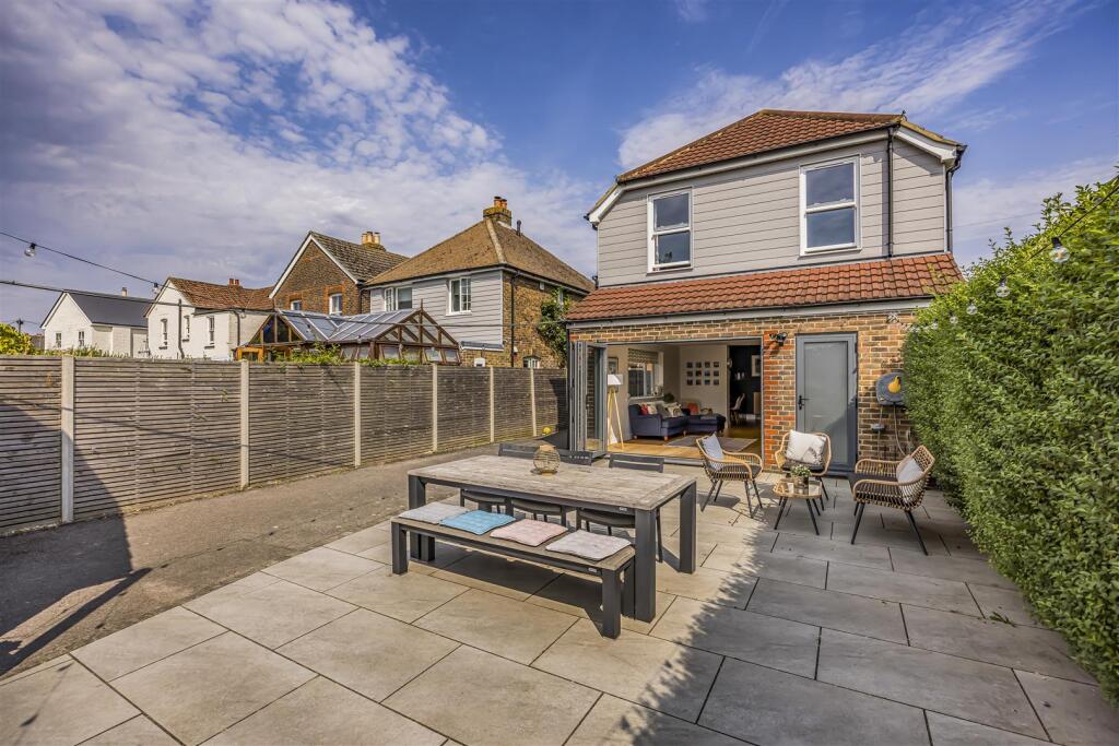 26 Breach Avenue, Southbourne-PorticoMarketing-Nex