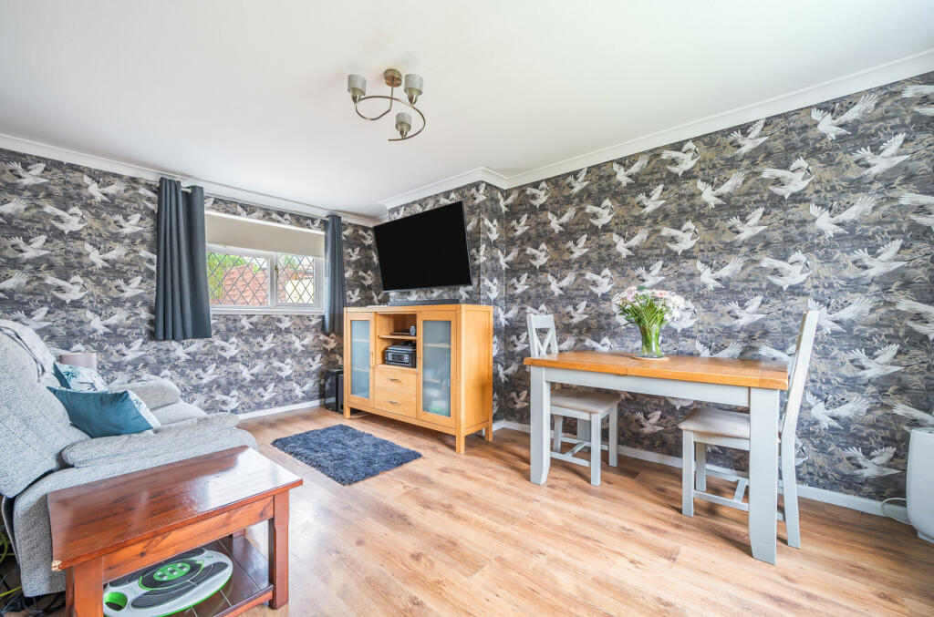 1258350    (2).jp...