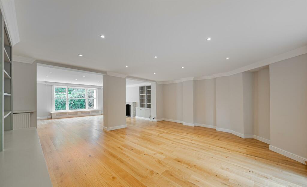 The Boltons 4 Gdn Flat 2024-9-2. Low Res.jpg