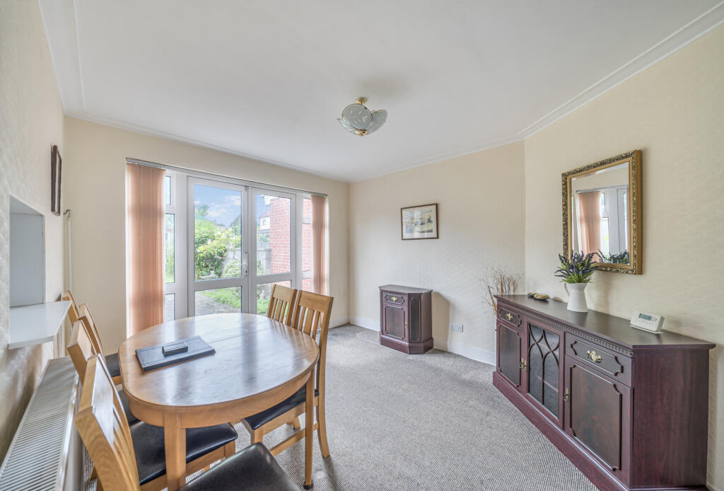 1356090-10-68cabd...