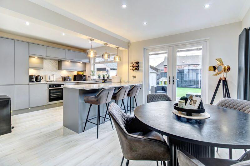 Dining Kitchen
