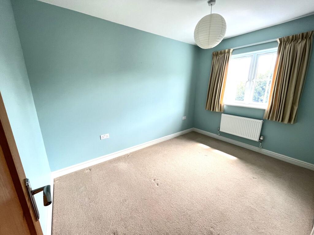 Bedroom 2 (a)