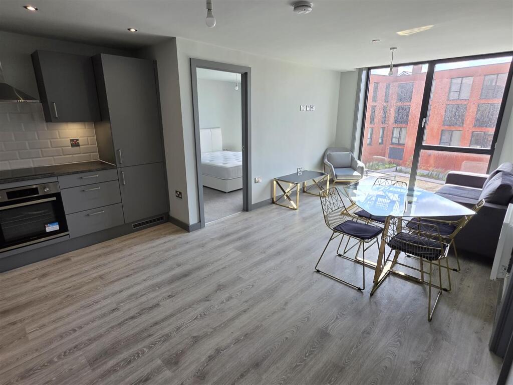 Kitchen/Lounge