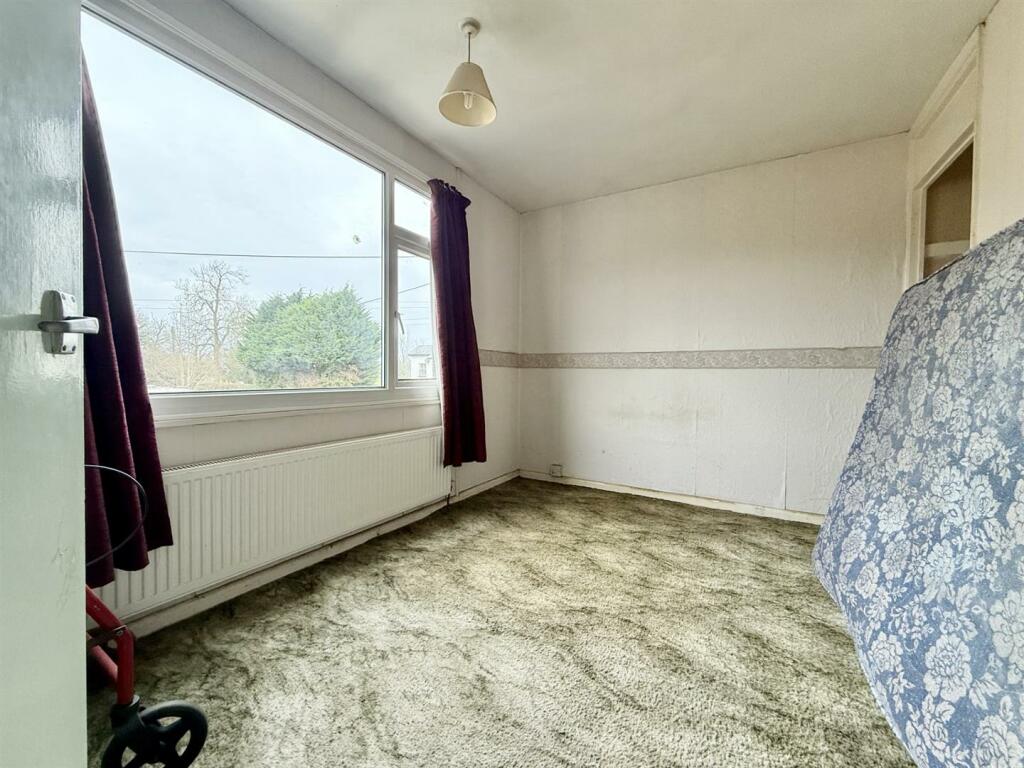 Bedroom2.jpg