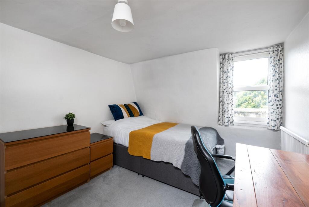 4 Beaufort East, Bath, BA1 6QF-10.jpg