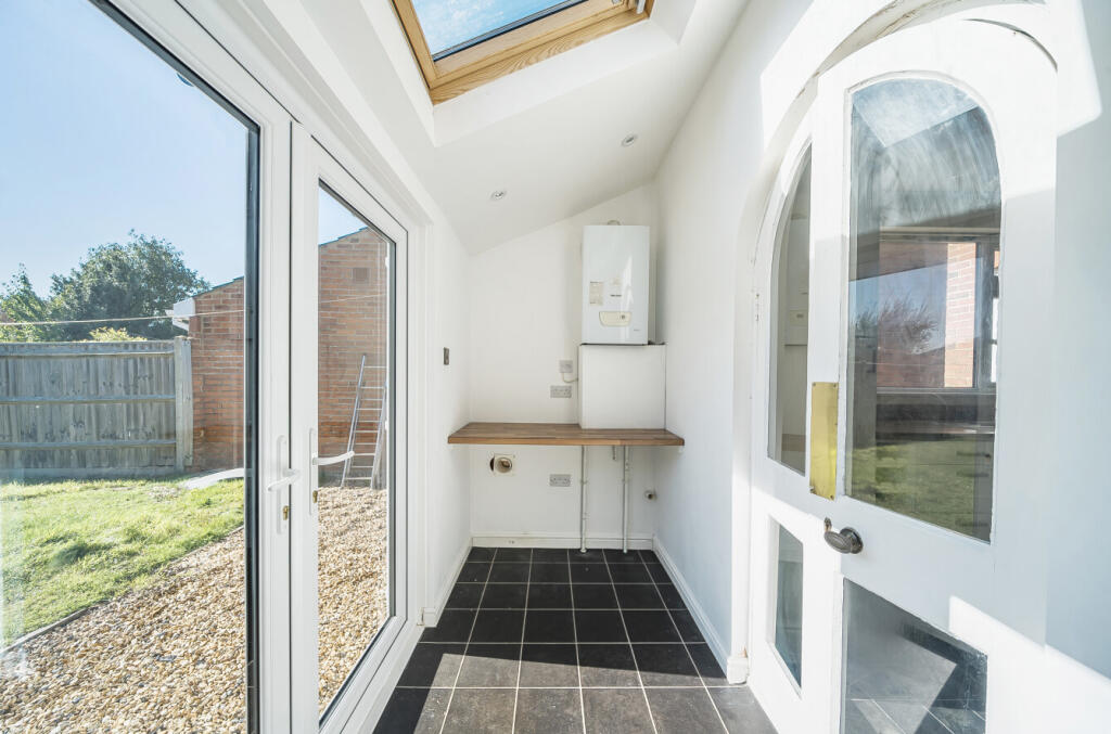 1342836-22-68bab9...