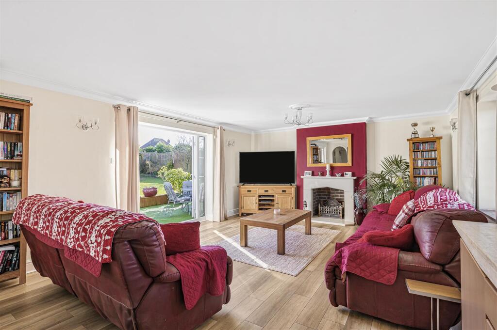 Lounge Area