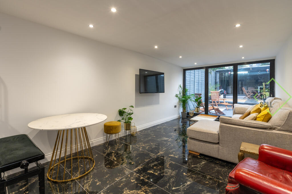 27 Lodge Lane N12 8JG-29
