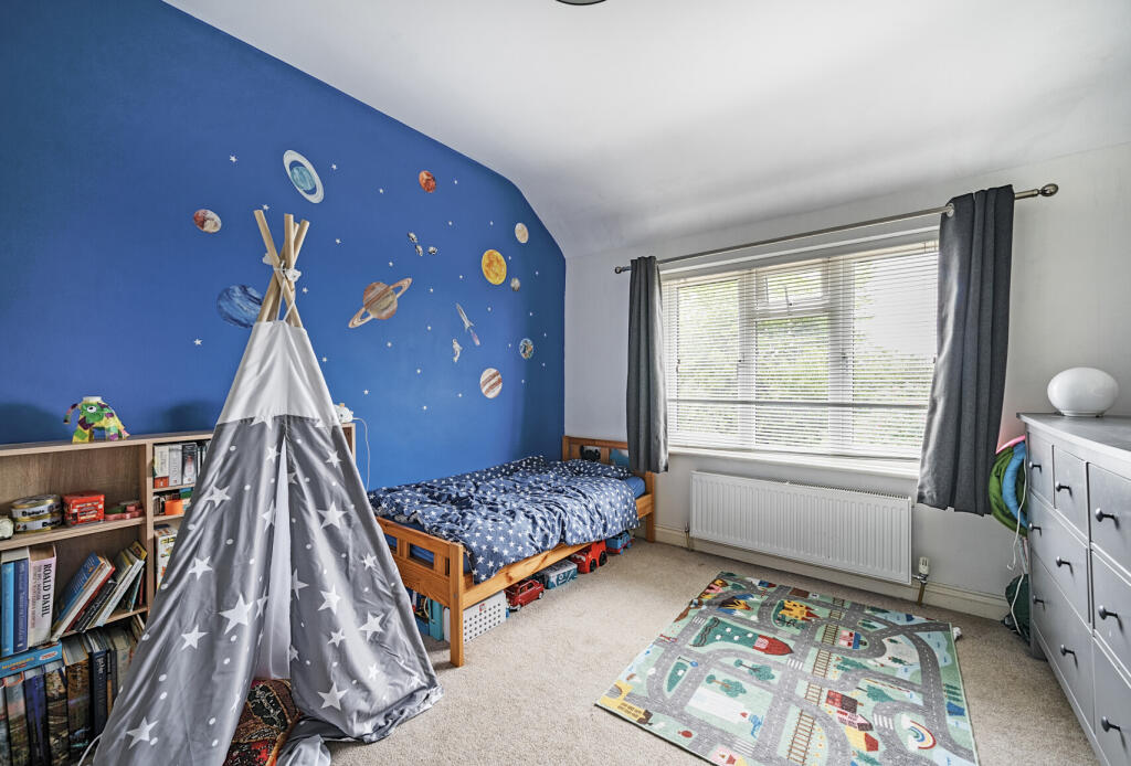 1313449-9-685a6e2...