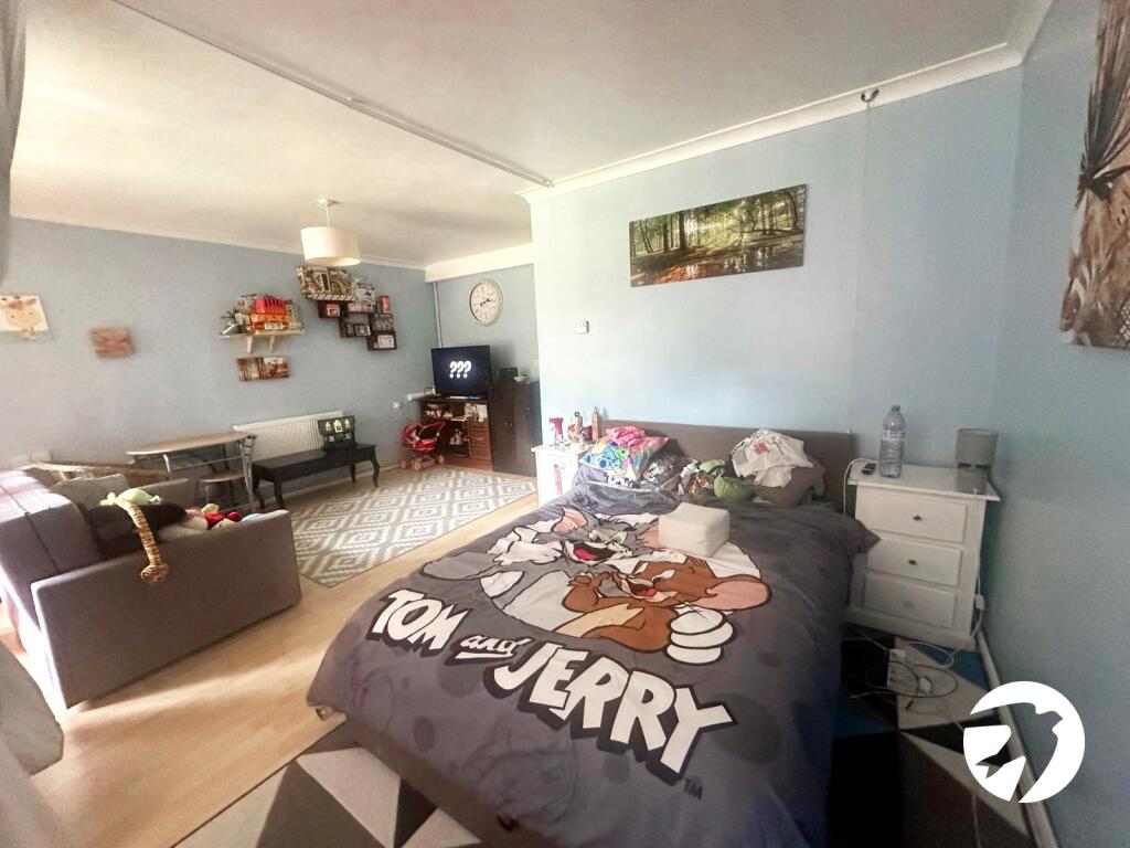 Picture 4