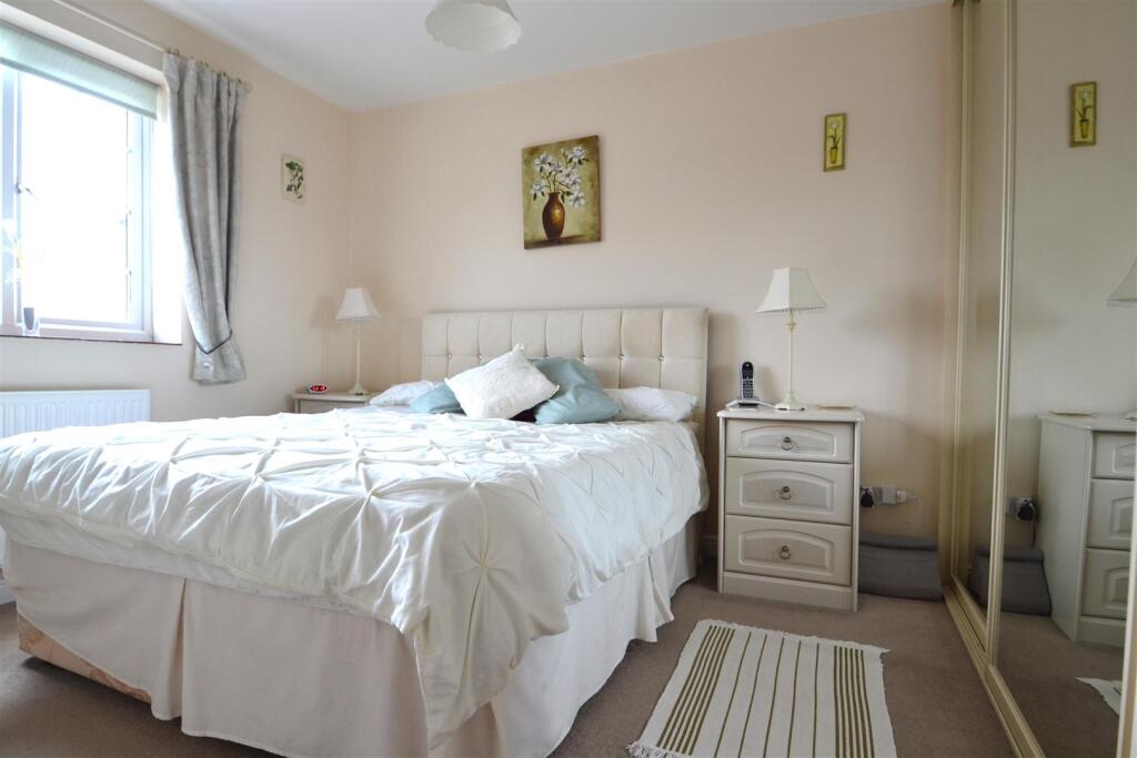 Bedroom one.JPG