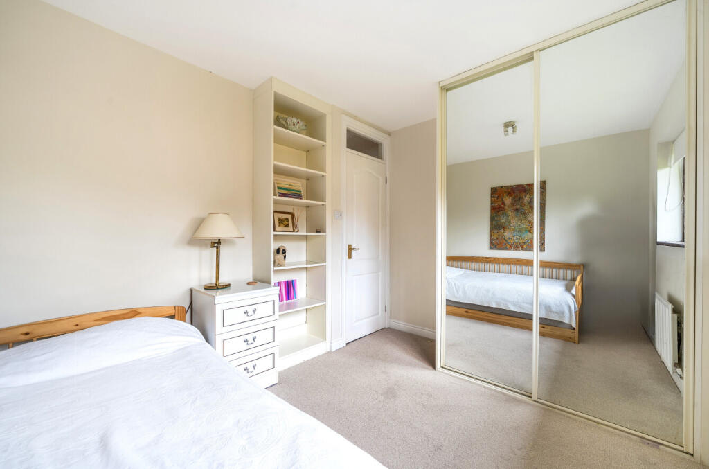 1369036-33-68f226...