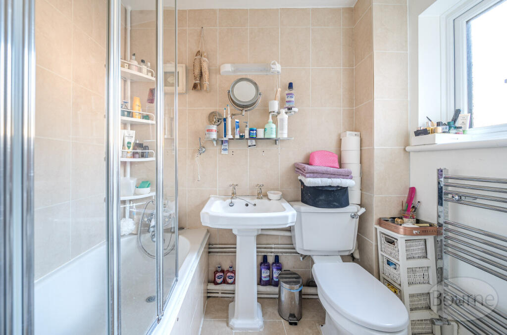 7842977f-17ed-4a6...