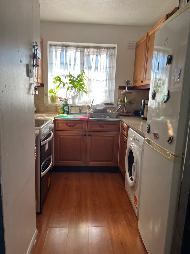 49 Windsor Park R...