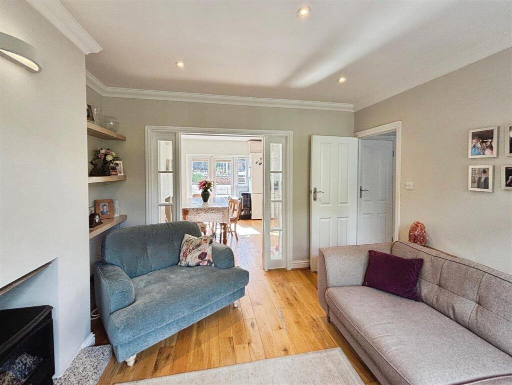 32b184fe-Photo 209-8-25 2C 2014 2058 2004.jpg