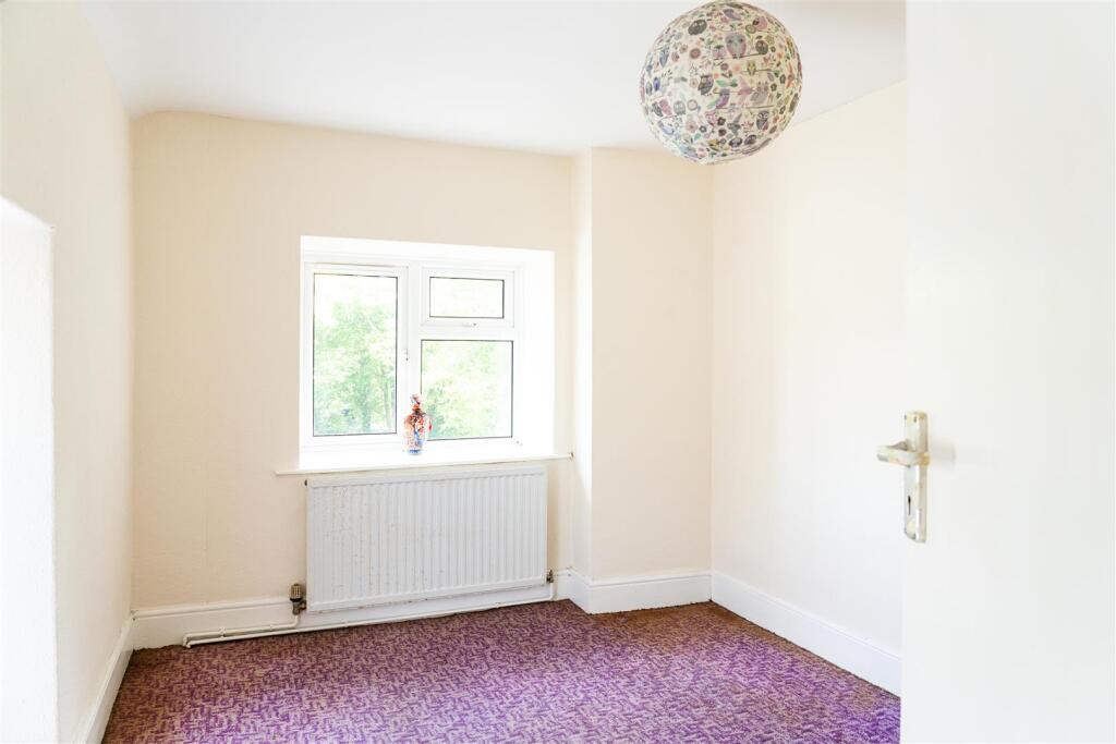 Front Double Bedroom