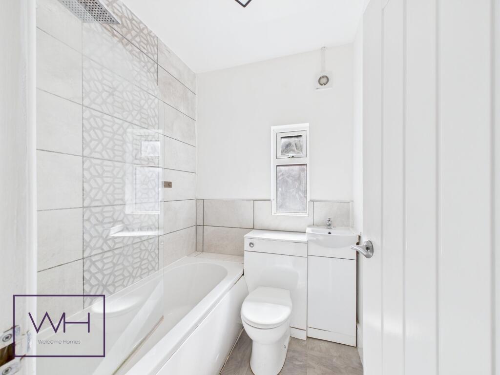 CAM03785G0-PR0245-ST