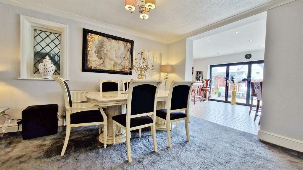 Lounge/Diner