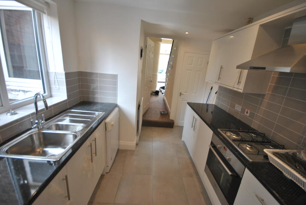 62 Clayton Park Squa