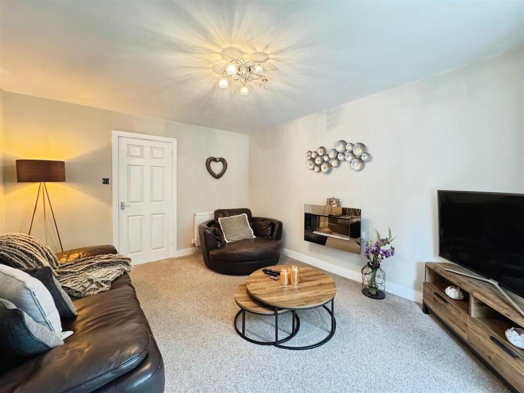 373d94d7--4267-8593-0649CBDBA286-26642-0000110EB47