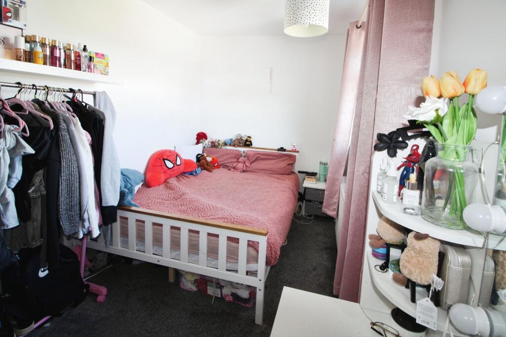 Bedroom 2..JPG