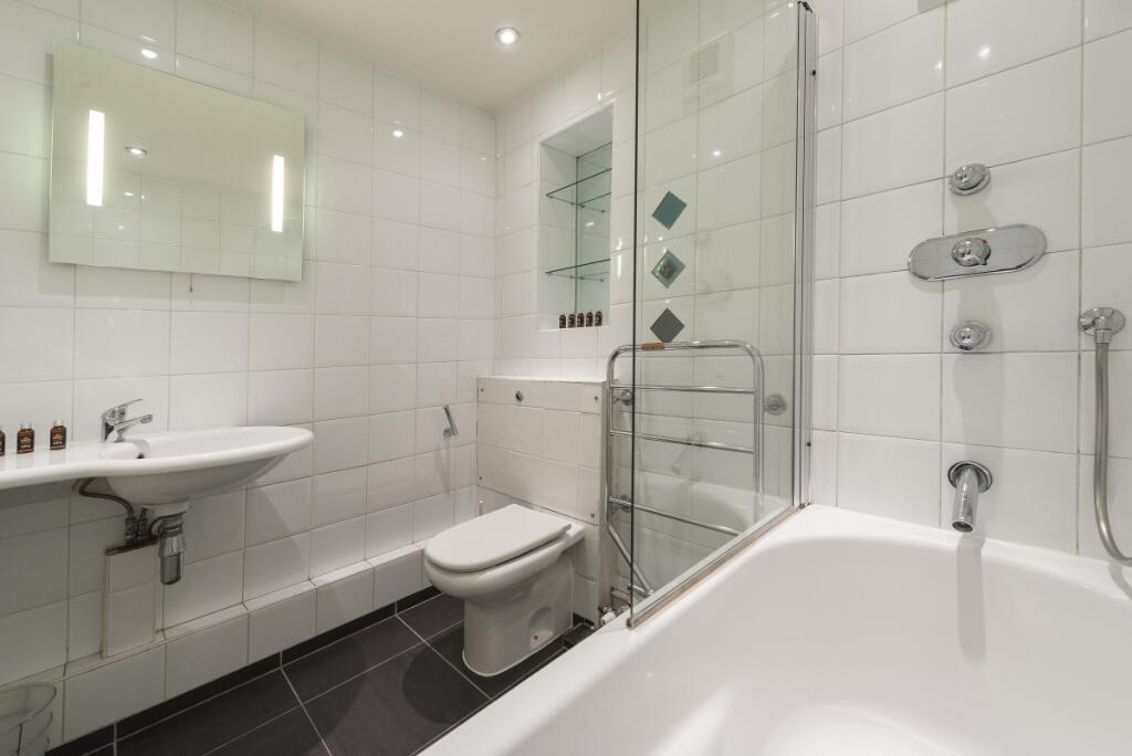12a pelham court ...