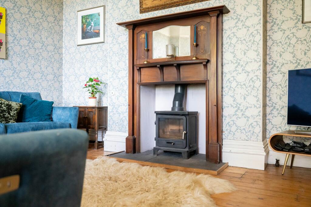 SITTING ROOM