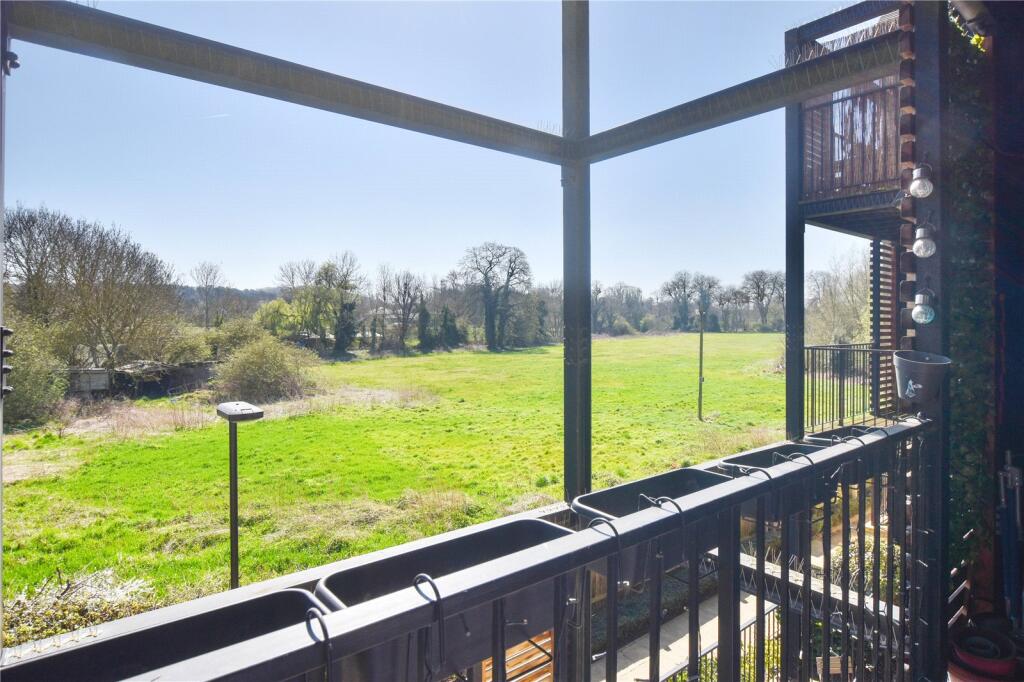 Balcony/Views
