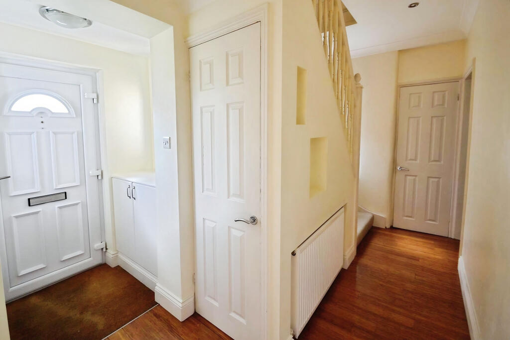 0f6dab7f-o_1cimg8pi24o1t0s76l75f199aq