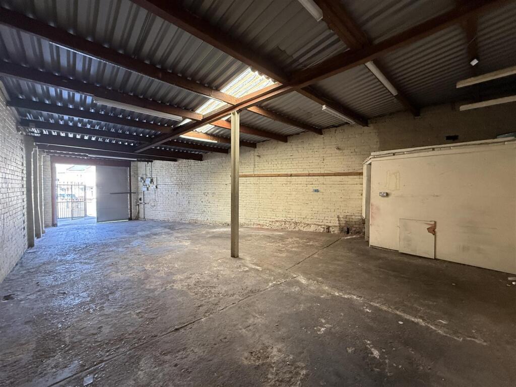 7 - Garage Site for Auction, Brislington, Bristol.