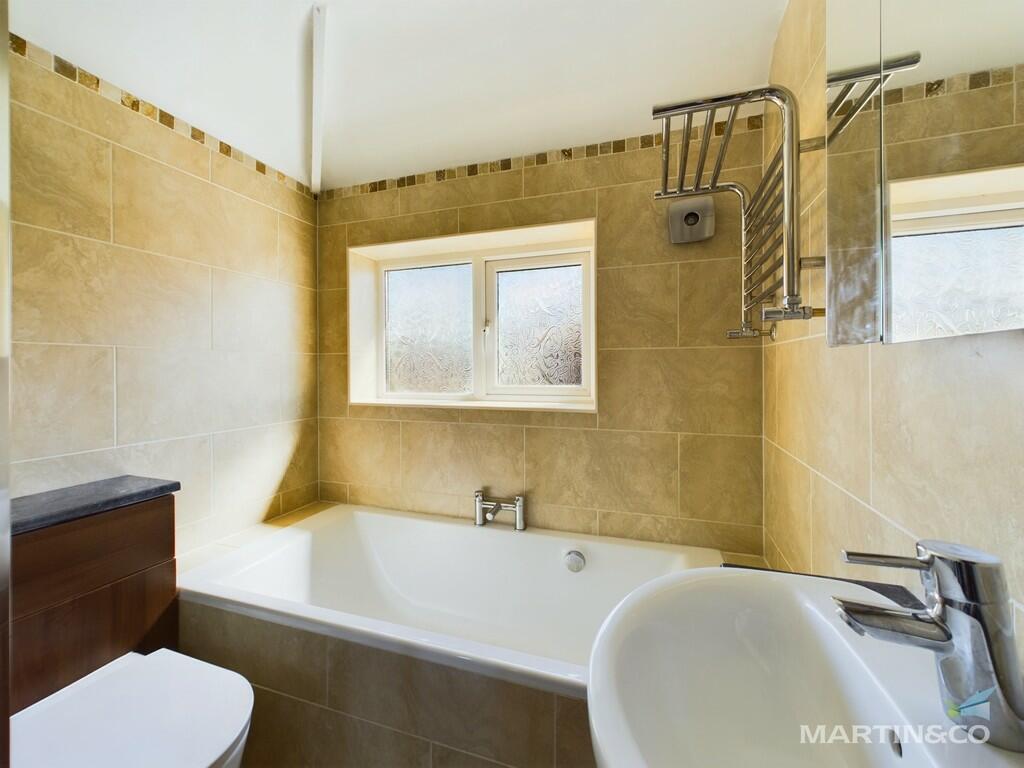 CAM03111G0-PR0099...