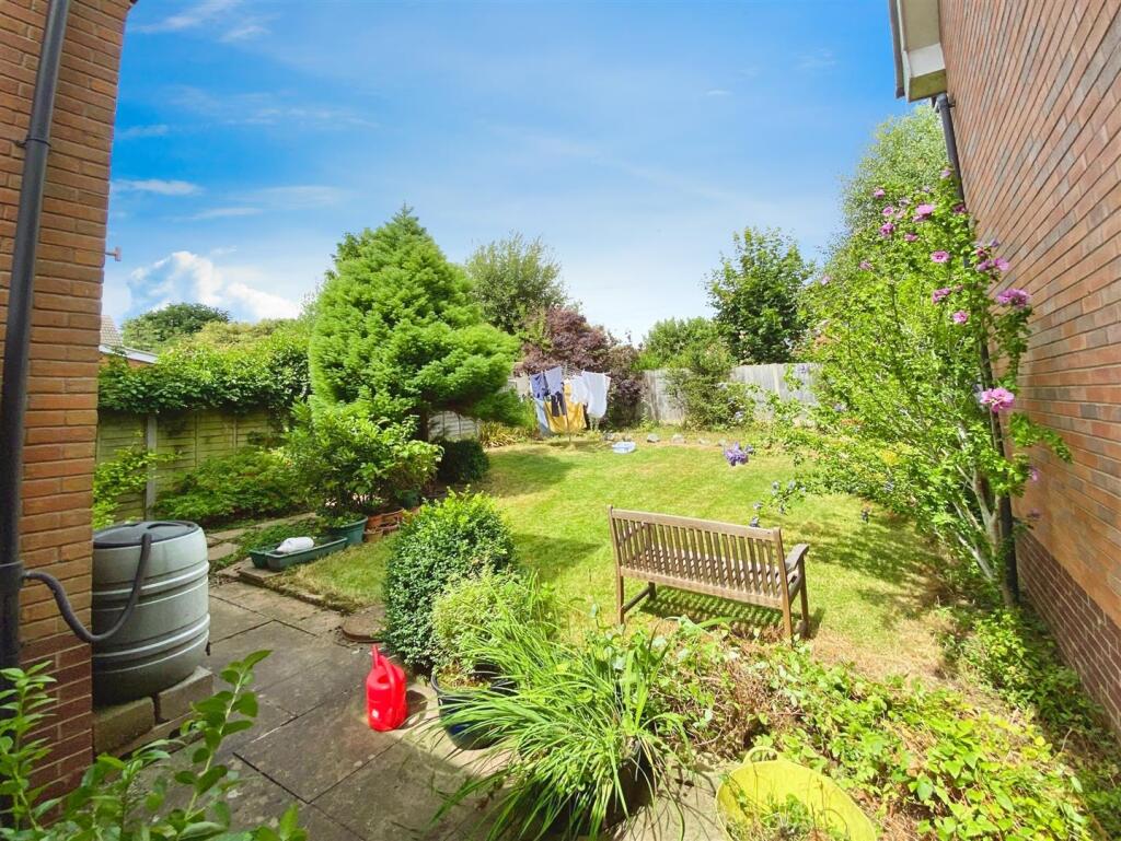 719a84ec-3-4184-AFF2-6E1635A8C86B-2288-00000121CD9