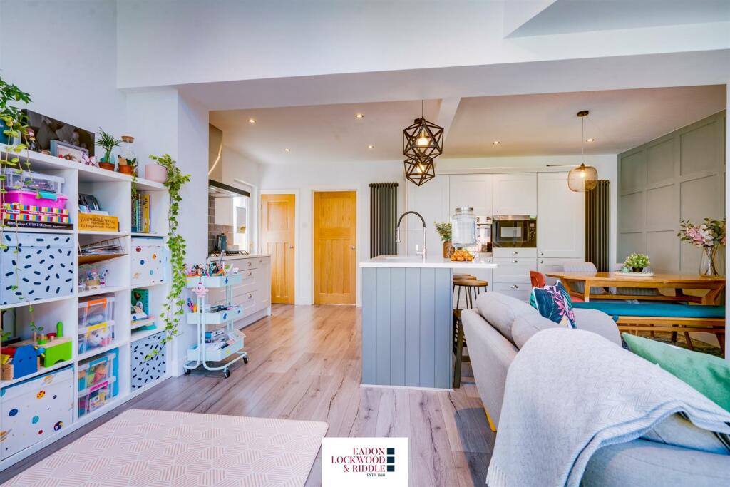 Kitchen Diner  Sitting Room