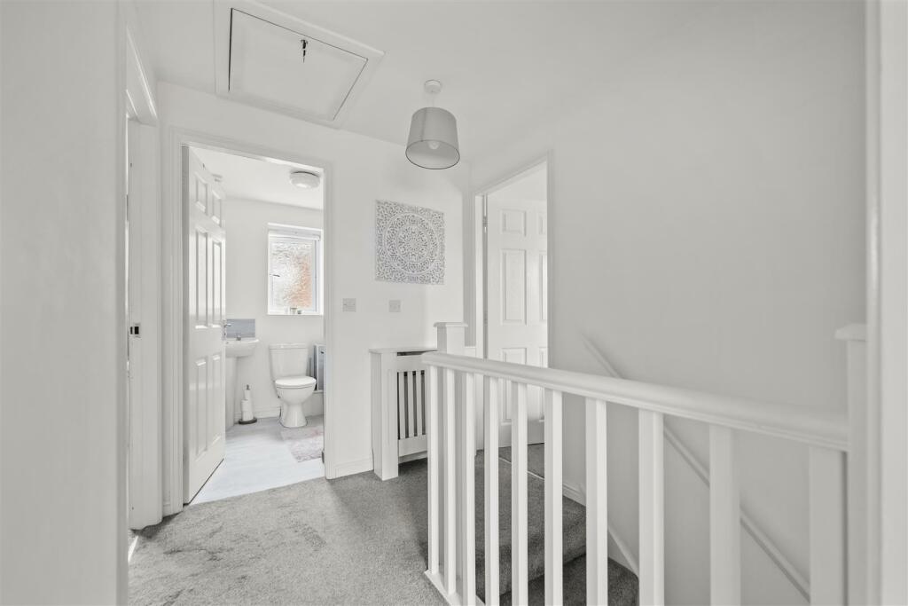 153 Masefield Avenue-09.jpg