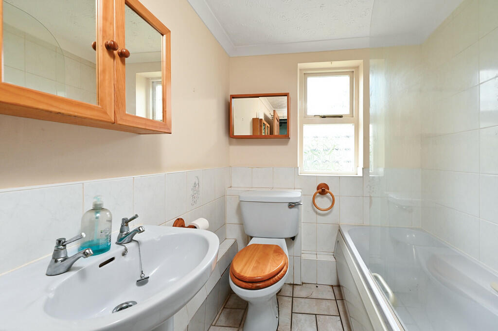 33-mill-lane_ (6)...