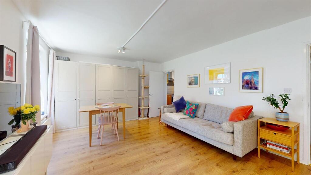 67f911380f14e2f5f3dc5f68_22deaa1fcd424d74ce7bf9fa5