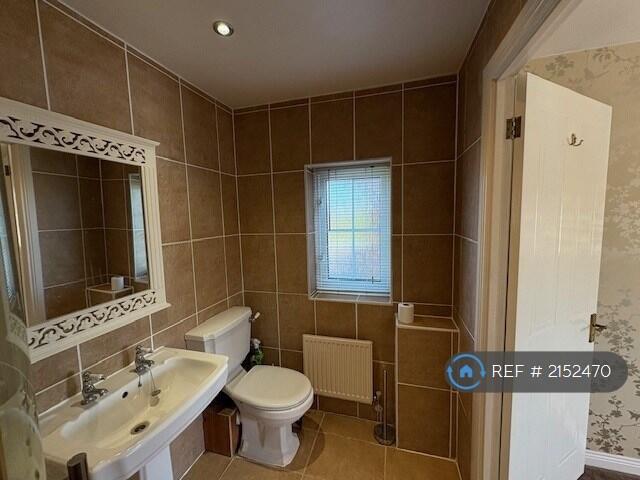 Main Bedroom Ensuite