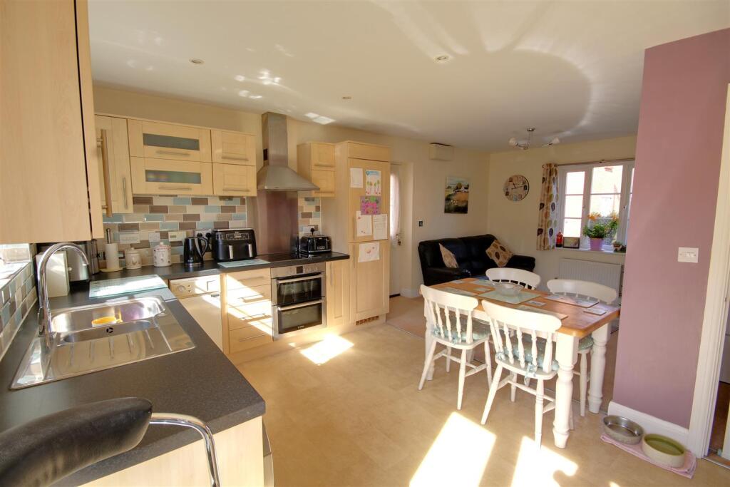 img_2213 - copy-img_2215 - copy.jpg