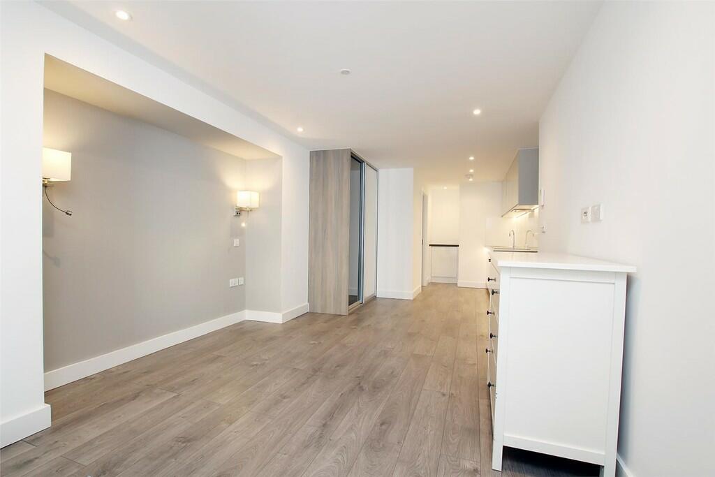 Open-Plan Living ...