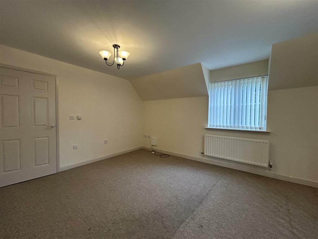 Living room.jpeg