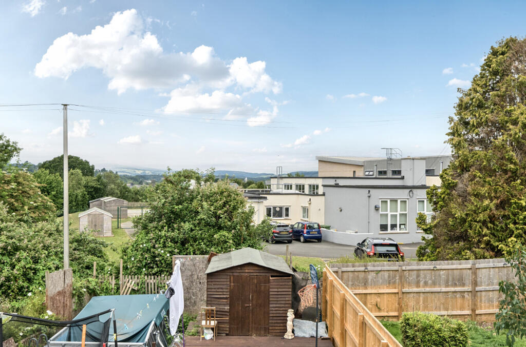 1314162-5-685a840...