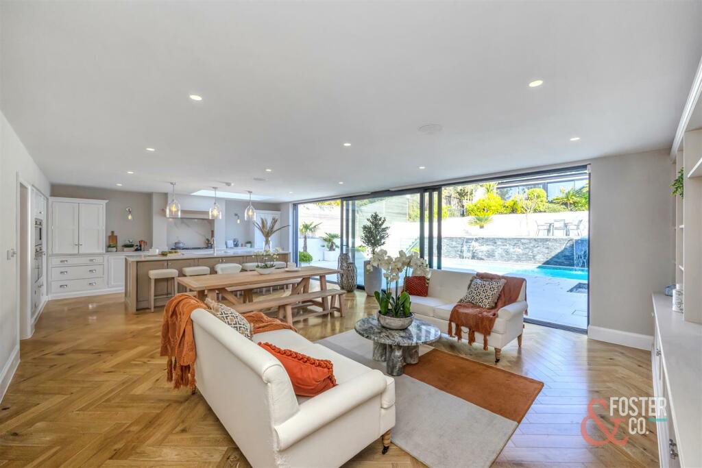 Shirley Drive 105 Revisit-013.jpg